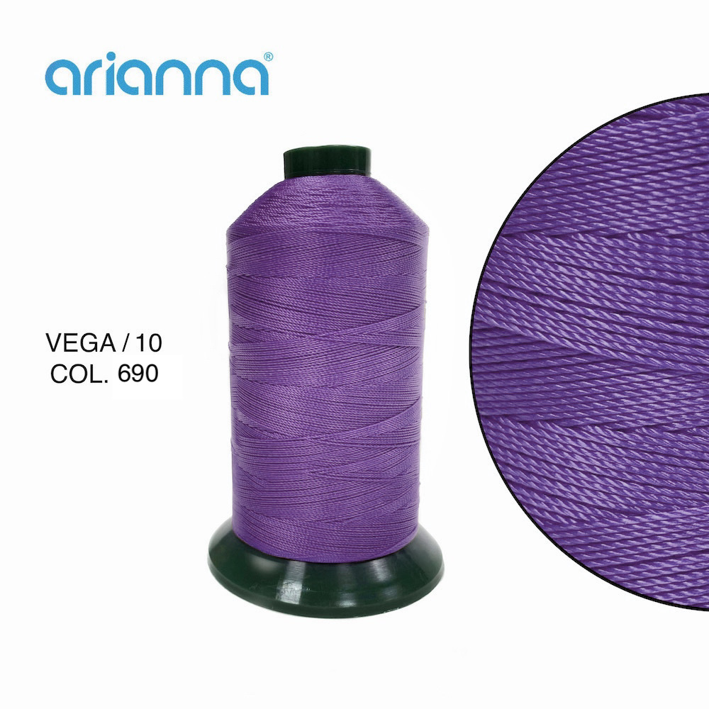 1671  НИТЬ ШВЕЙНАЯ VEGA SUPER 10/3, "ARIANNA", Тройной крутки, намотка 1000 м, толщина-10, состав-10