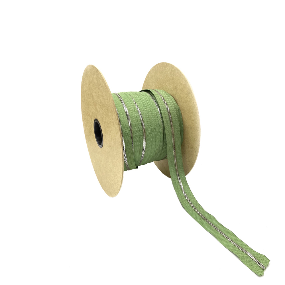 2232  РУЛОННАЯ МОЛНИЯ, Звено никель, ТИП 5, длина-на отрез, Китай, Цвет-Салатовый