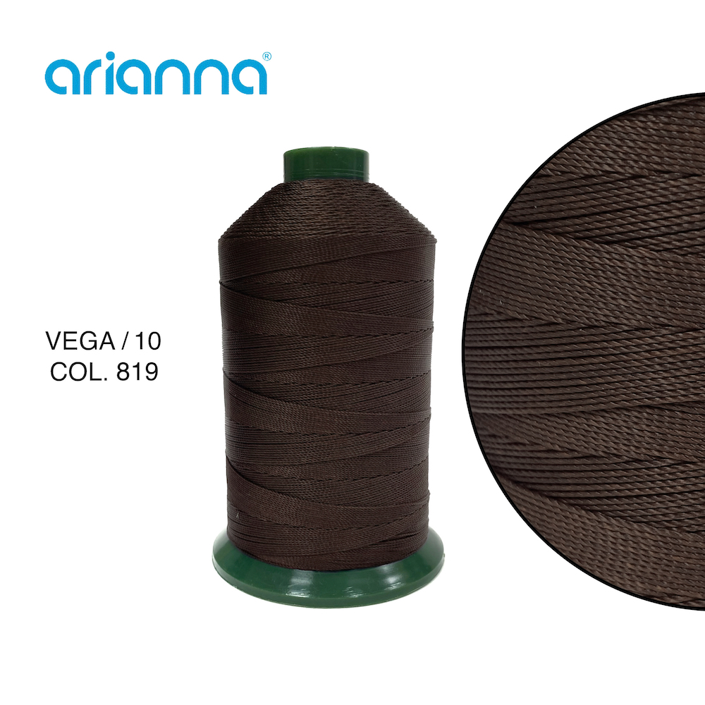 599  НИТЬ ШВЕЙНАЯ VEGA SUPER 10/3, "ARIANNA", Тройной крутки, намотка 1000 м, толщина-10, состав-100